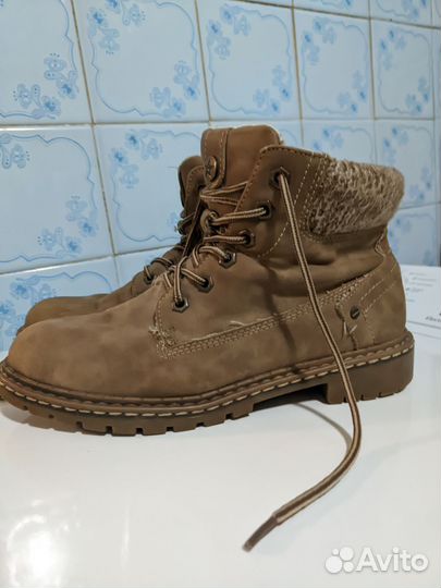 Ботинки женские