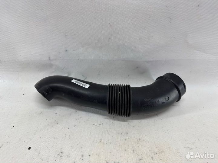 Патрубок воздушного фильтра Ford Transit 2019