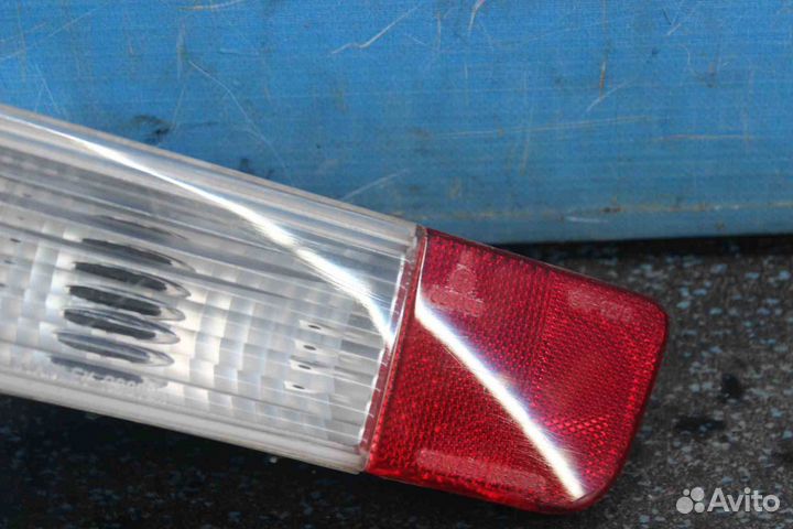 Фонарь Mitsubishi RVR (Митсубиси рвр) N61W MR27582