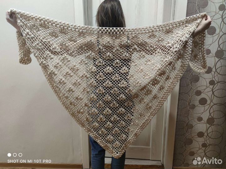 Шаль ручной работы