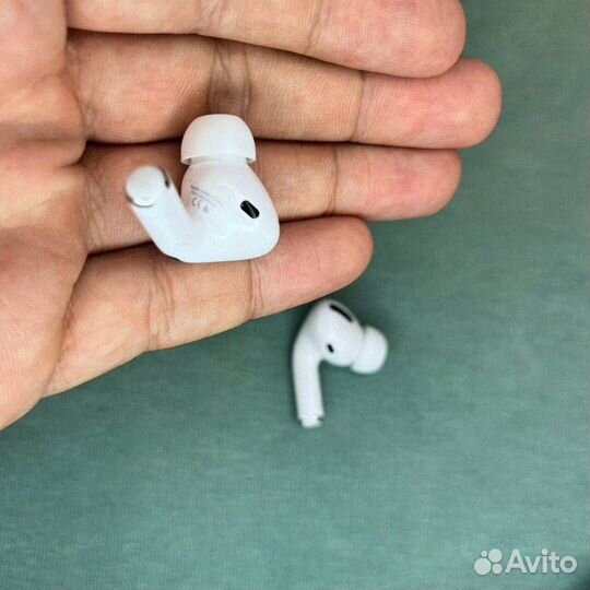 AirPods Pro 2: Музыка в каждом шаге