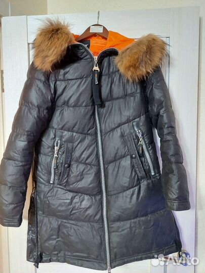 Пуховик женский