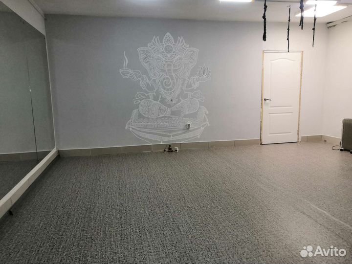 Сдам зал в аренду