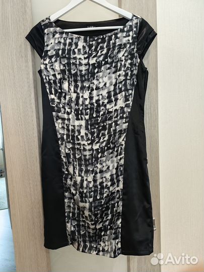 Стильное платье byblos