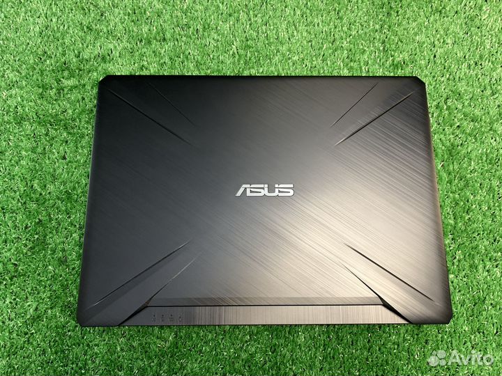 Мощный ноутбук для игр от Asus на AMD Ryzen PRO