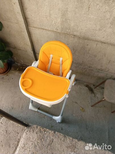Стульчик для кормления luxmom