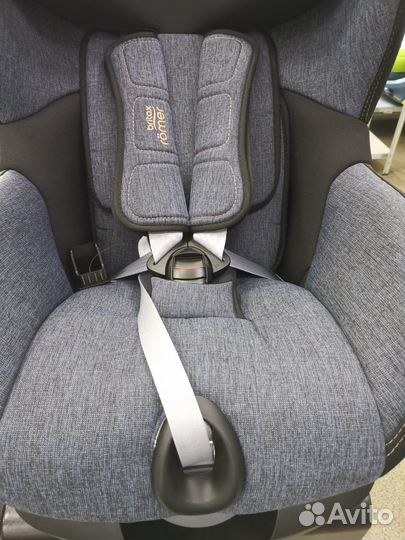 Автокресло Britax Römer Trifix2 i-Size 9-18 кг NEW