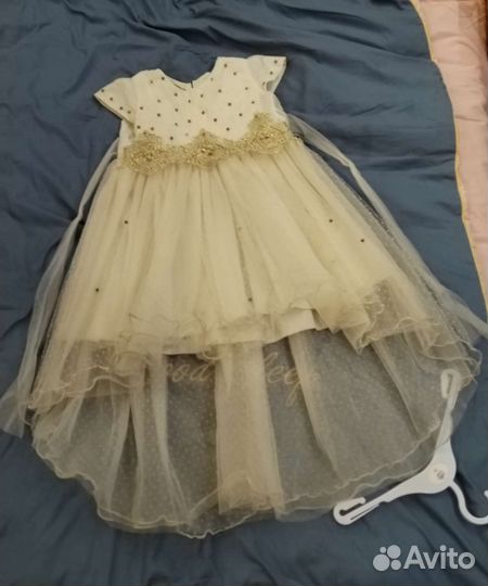 Платье для девочки нарядное 110-116