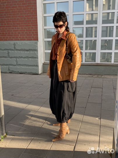 Продавец консультант одежды