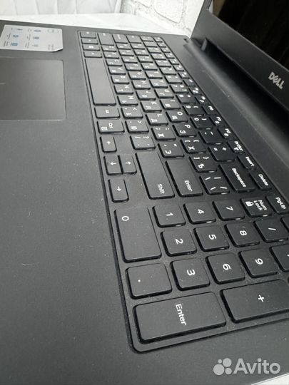 Ноутбук dell inspiron 15