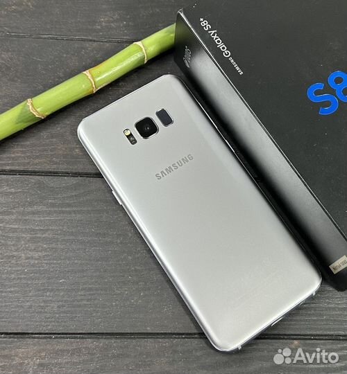 Samsung Galaxy S8+, 4/64 ГБ