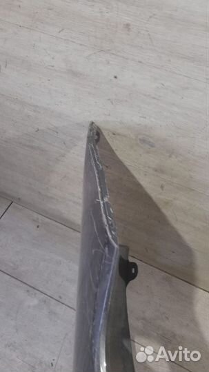 Бампер передний под парктроники и омыватели Toyota