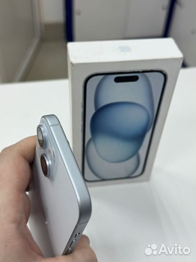 iPhone 15, 256 ГБ