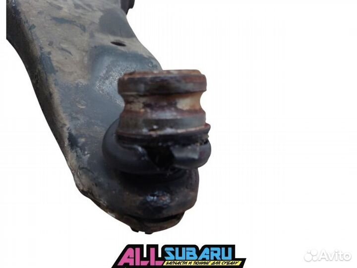 Рычаг подвески передний передний правый Subaru