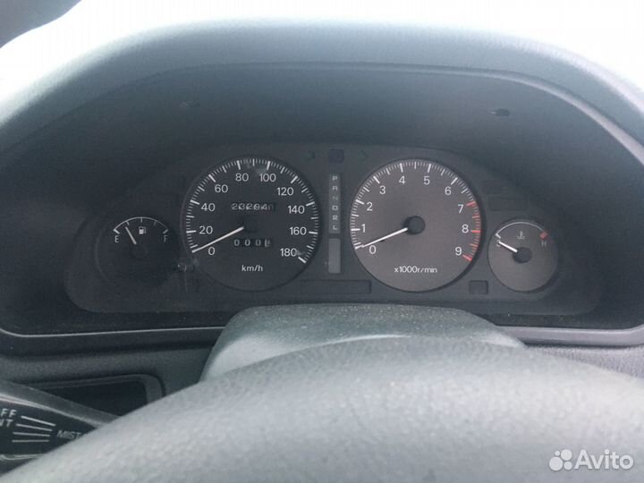 Щиток приборов Митсубиши Эмерауд