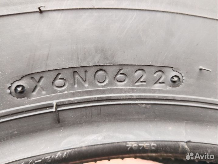 Bridgestone Blizzak Spike-02 215/60 R16 95T