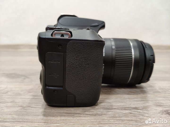 Canon 250D + 18-55mm STM