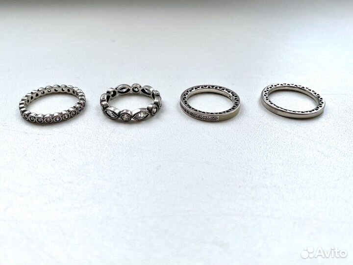 Кольца, серьги, колье Pandora