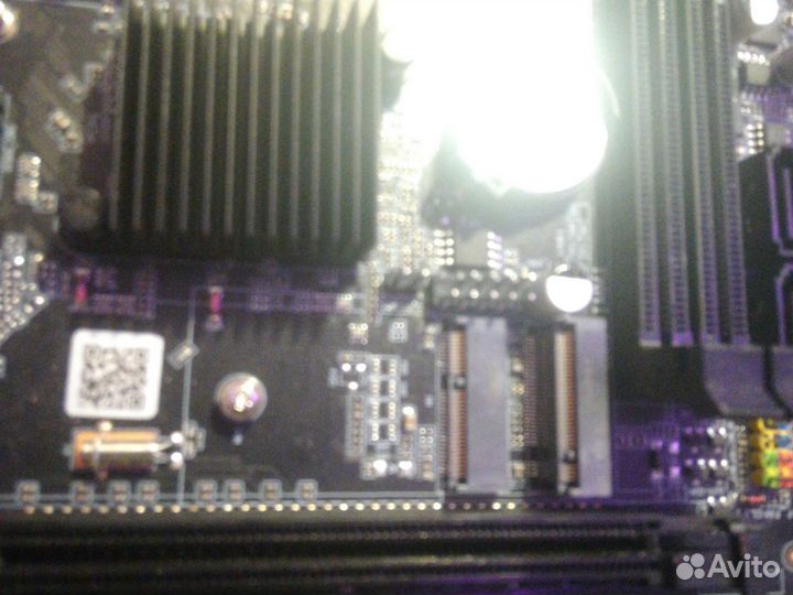 Материнская плата на 1155 сокете, 2 м. 2 слота