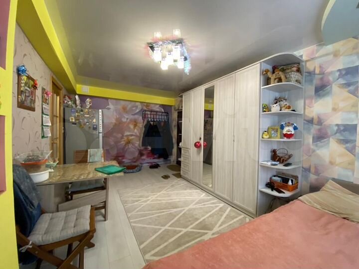 4-к. квартира, 90,5 м², 1/5 эт.