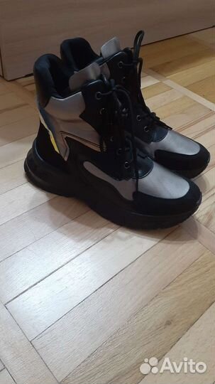 Ботинки женские 40 размер