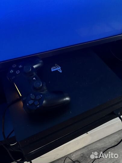 Sony playstation 4 pro 1 TB