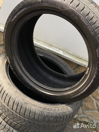 Pirelli Winter Sottozero 3 245/45 R19 и 275/40 R19 101Y