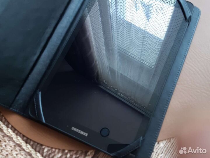 Планшет samsung galaxy tab e