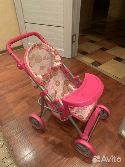 Игрушечная коляска для кукол