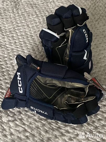 Краги хоккейные CCM AS-V PRO SR