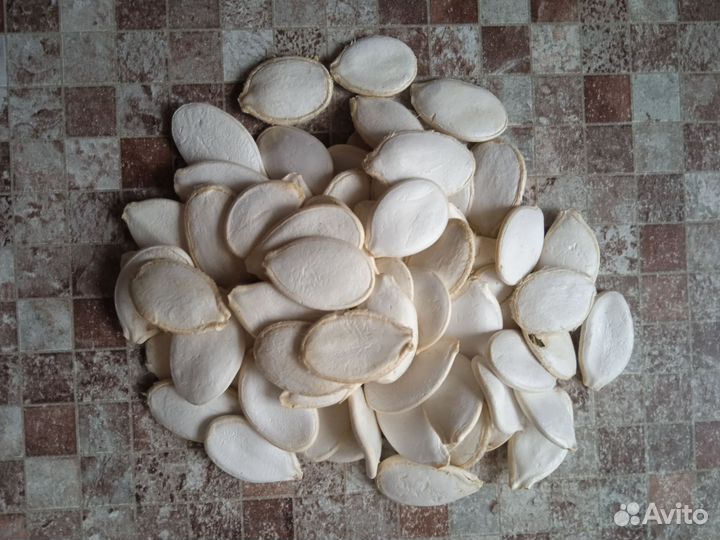 Тыквенные семечки неочищенные