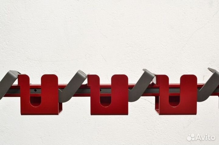 Стойка для скейтбородов запираемая 32666