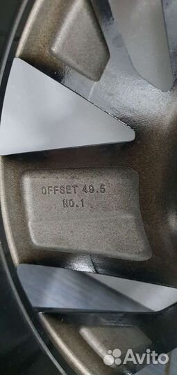 R18 Kumho Ecsta HS51 235/45, PCD 5x114.3 DIA 67.1