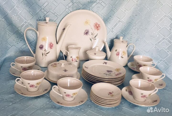 Чайно столовый сервиз Хризантемы новый Германия
