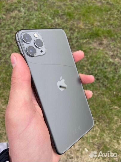 iPhone 11 Pro Max, 64 ГБ