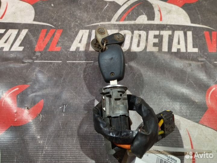 Замок зажигания на renault logan 1
