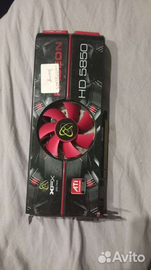 XFX AMD Radeon HD5850 1Gb