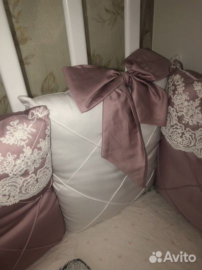 Бортики на кроватку