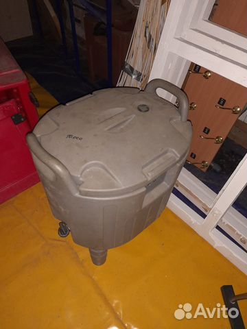 Термоконтейнер для напитков