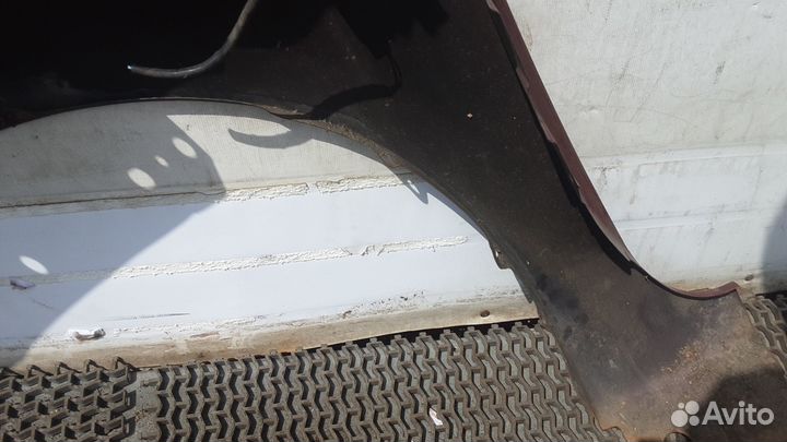 Крыло Mazda 3 BK (2003-2009)