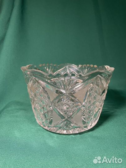 Хрустальная ваза салатница