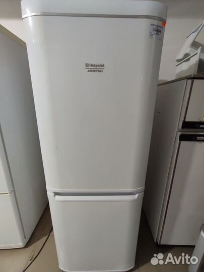 Холодильник hotpoint Ariston бу