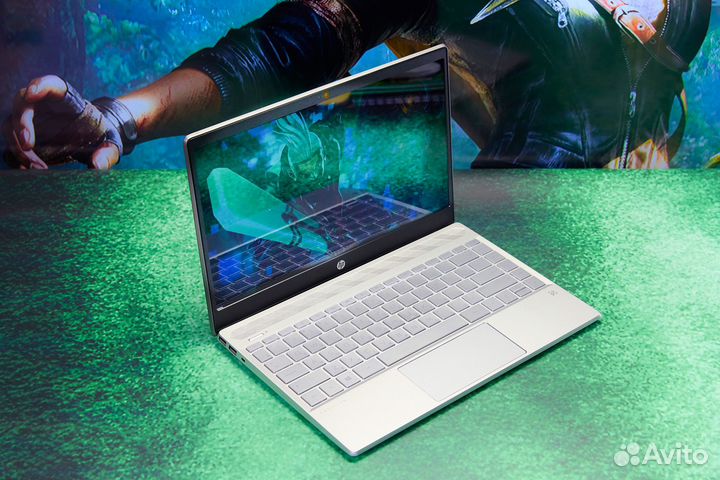 Ноутбук для дизайна HP Pavilion / Intel Core i3