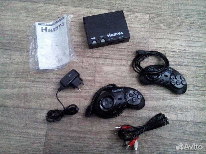 Игровая приставка Hamy 4