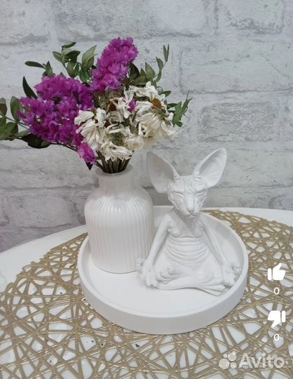 Фигурка кот сфинкс