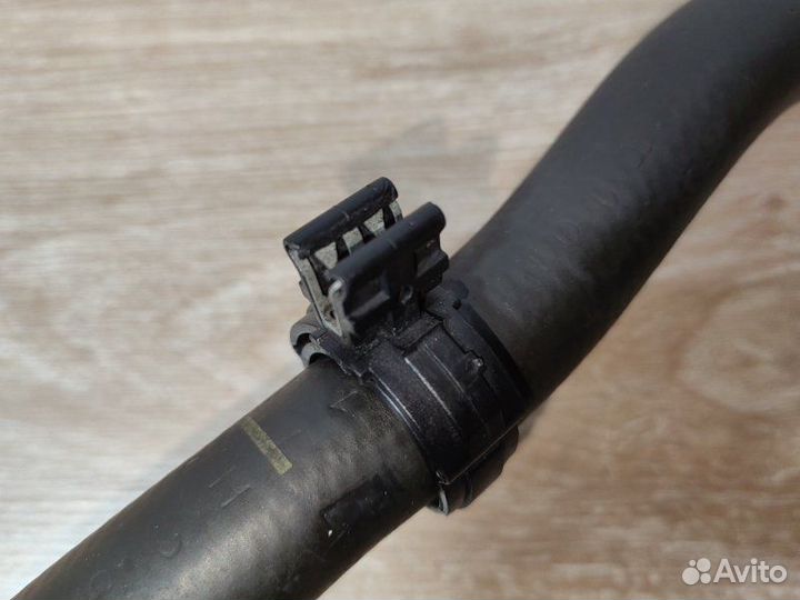 Патрубок системы охлаждения Bmw 3 F30 N20B20 2012