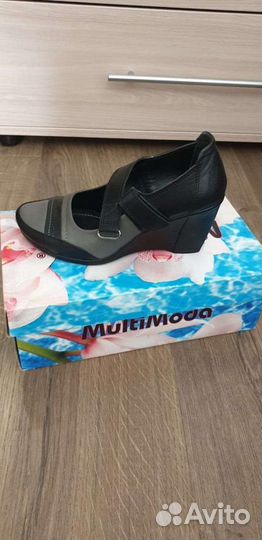 Туфли женские