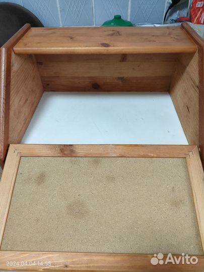 Хлебница из дерева