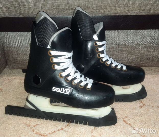 Коньки хоккейные Salvo