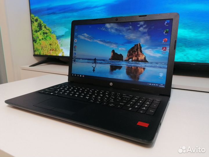 Свежий ноутбук HP для работы Автокад и игр